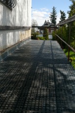 Slip-resistant type B, ramp front of the house